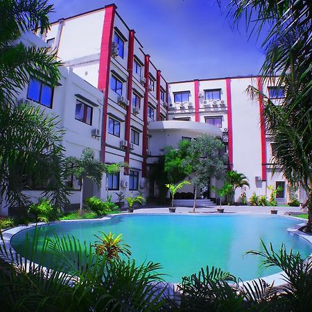 Grand Duta Hotel Palu Ngoại thất bức ảnh
