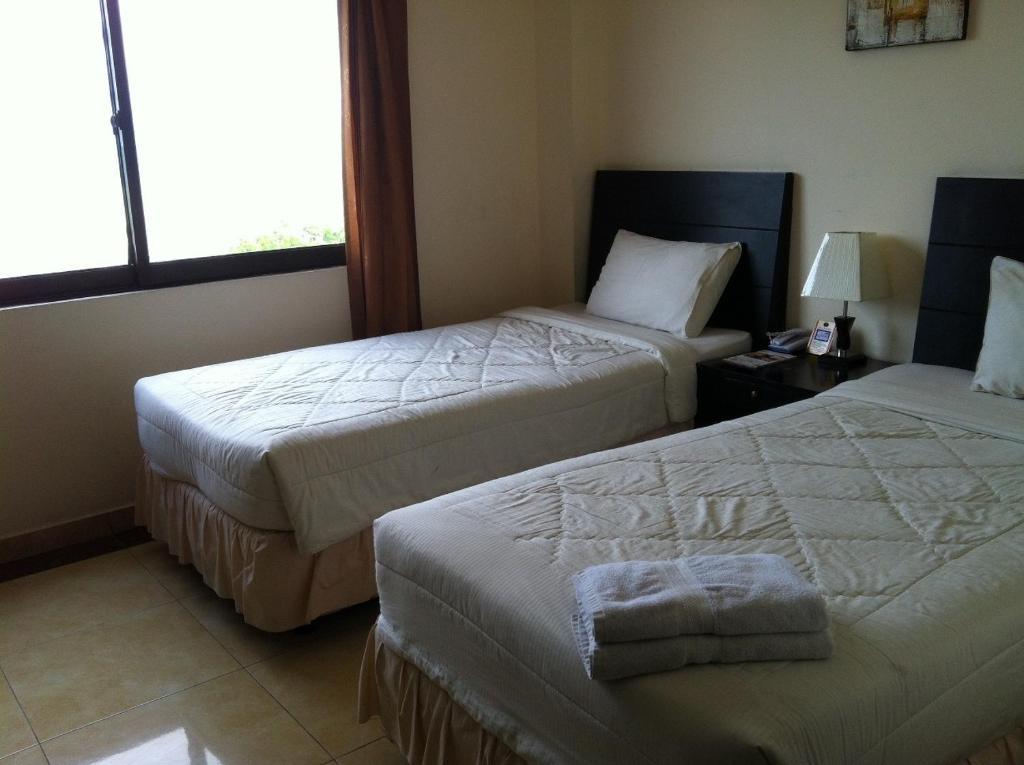 Grand Duta Hotel Palu Phòng bức ảnh
