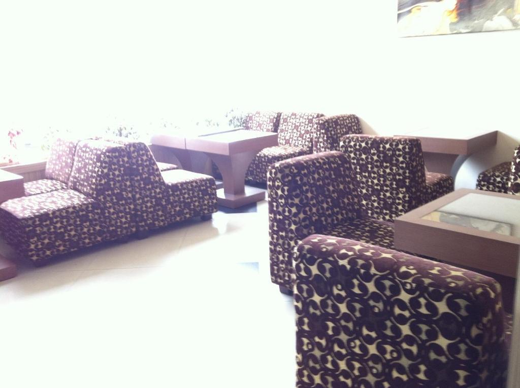 Grand Duta Hotel Palu Ngoại thất bức ảnh