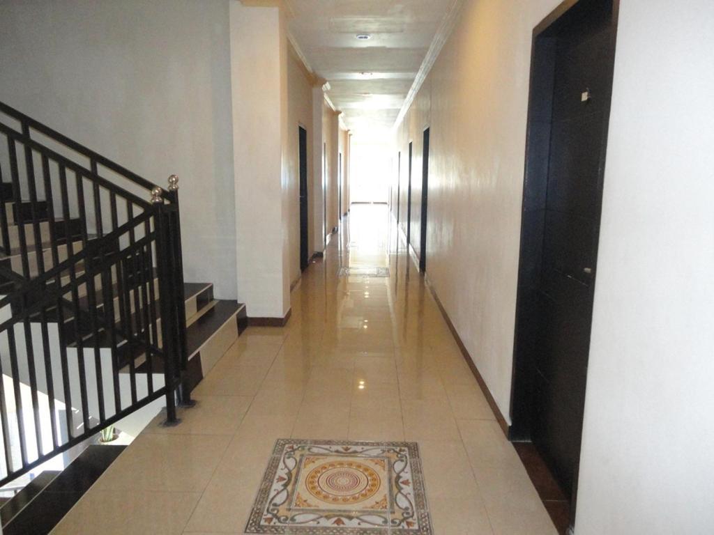 Grand Duta Hotel Palu Ngoại thất bức ảnh